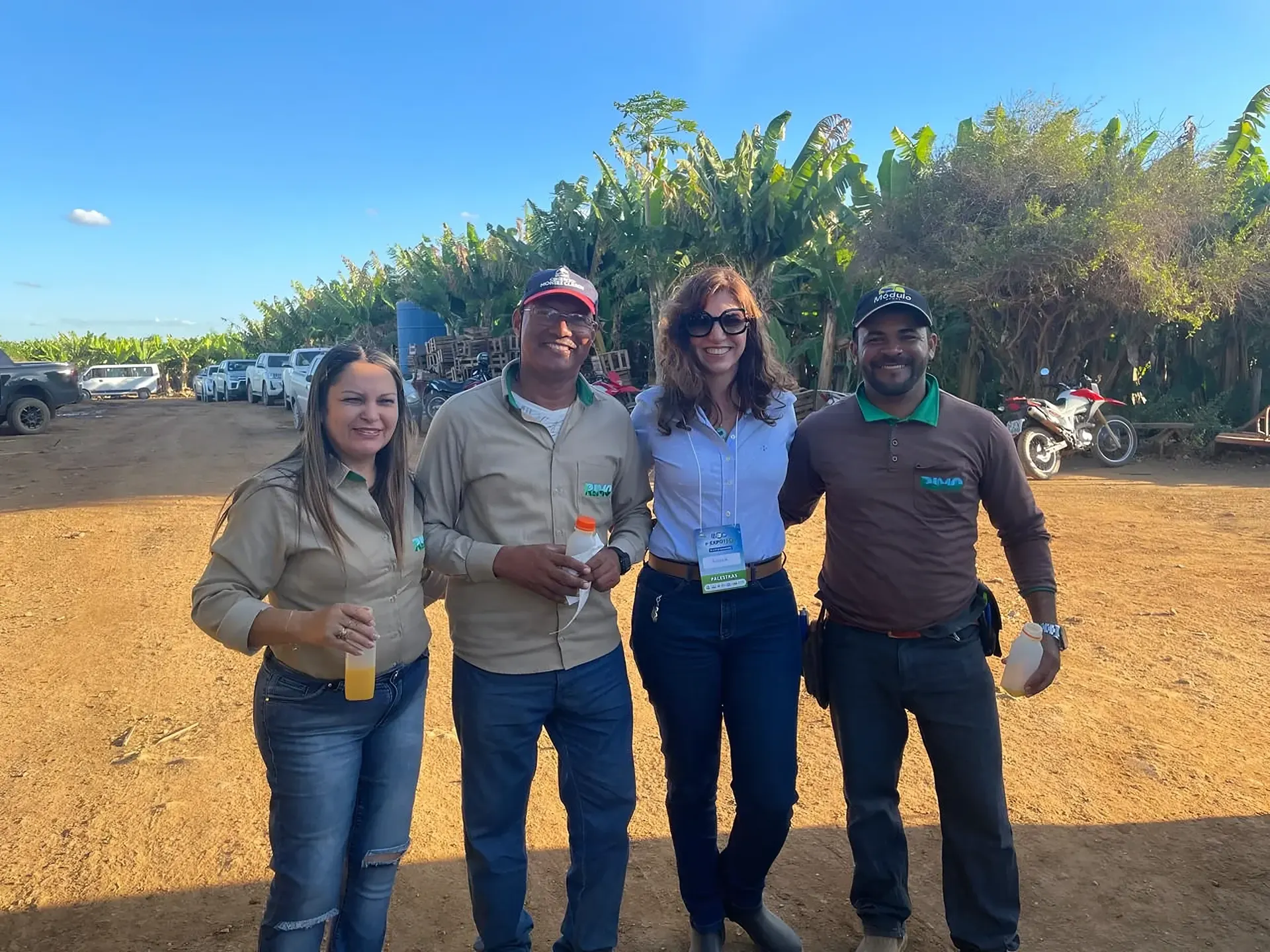 Equipe da RIMO na fazenda